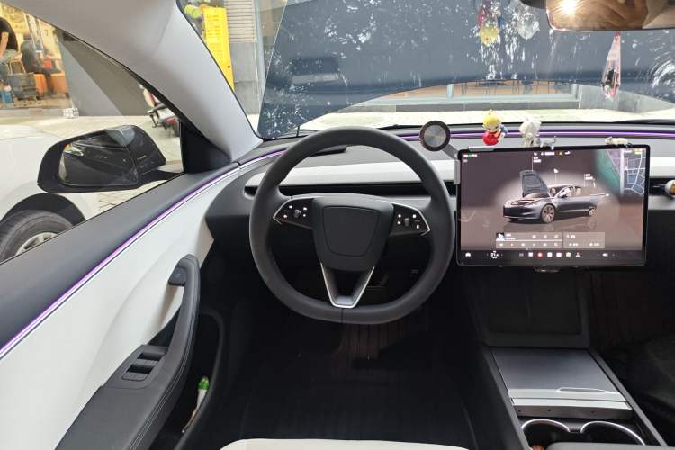 Used Tesla Model 3 2023 Long-Range All-Wheel-Drive Version Steering Wheel