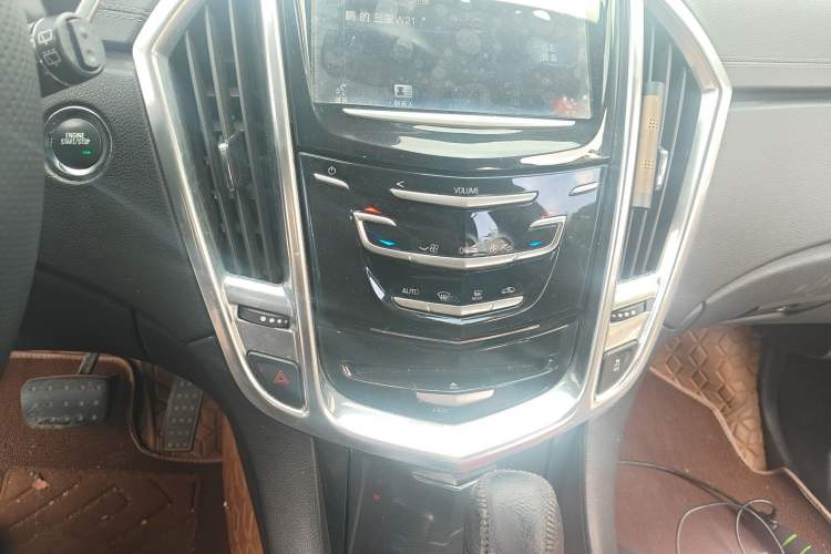 Used Cadillac SRX 2013 3.0L Comfort Model Audio And AC Panel