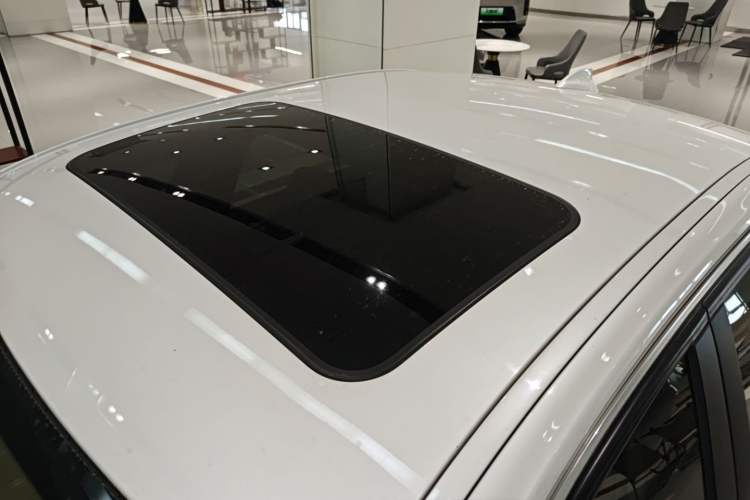 Used BMW 3 Series 2017 320Li Fashion Model Roof