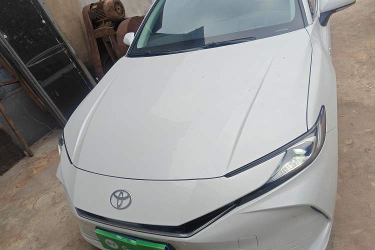 Used Toyota Camry 2024 Dual-Motor 2.0 HG Premium Edition

