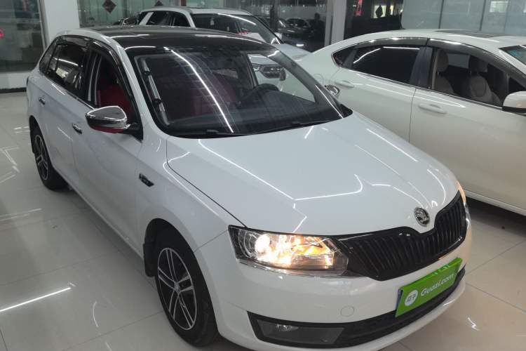 Used Skoda Rapid Spaceback 2016 Revised 1.6L Automatic Smart Drive Version