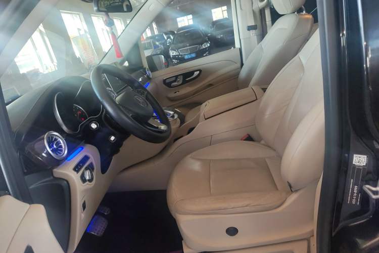 Used Mercedes-Benz V-Class 2016 V 260 Prestige Edition
