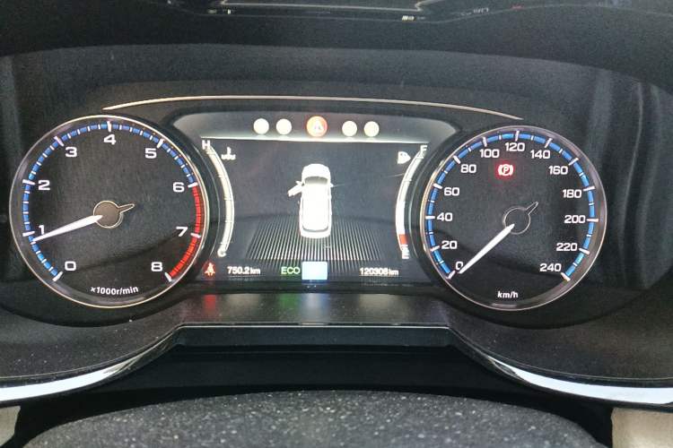 Used GAC Trumpchi GS8 2017 320T Two-Wheel Drive Luxury Smart Connectivity Version (7 Seats)
