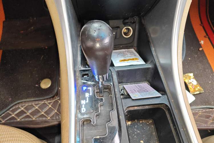 Used Hyundai Sonata 2015 Classic 2.0L Automatic Leading Edition