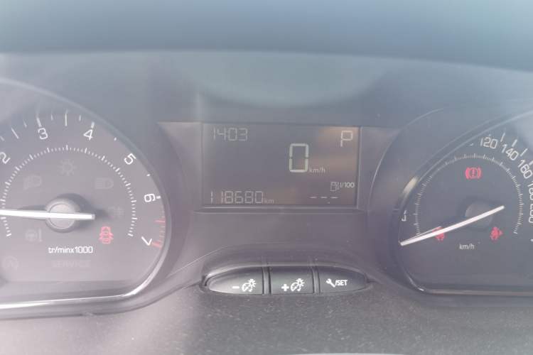 Used Peugeot 2008 2015 1.6L Automatic Playcool Edition Instrument Cluster