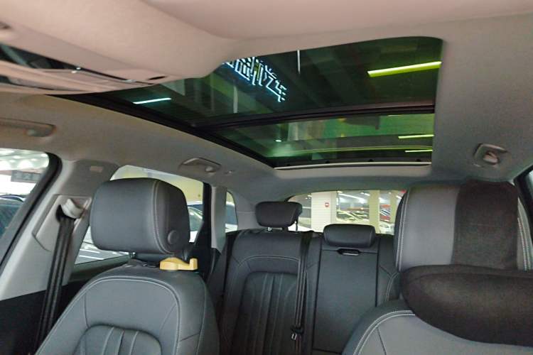 Used Audi Q5L 2022 Updated Version 40T Luxury Elegant Edition