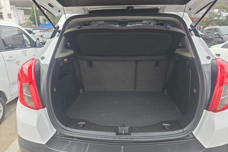 Used Buick Encore 2015 1.4T Automatic Two-Wheel Drive Urban Elite Version