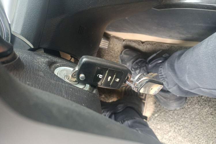 Used Changan Alsvin V7 2016 1.6L Manual LeShang Model China V Standard
