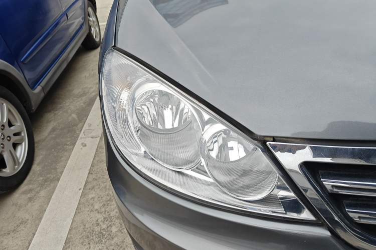 Used Volkswagen Lavida 2011 1.6L Automatic Premium Edition
