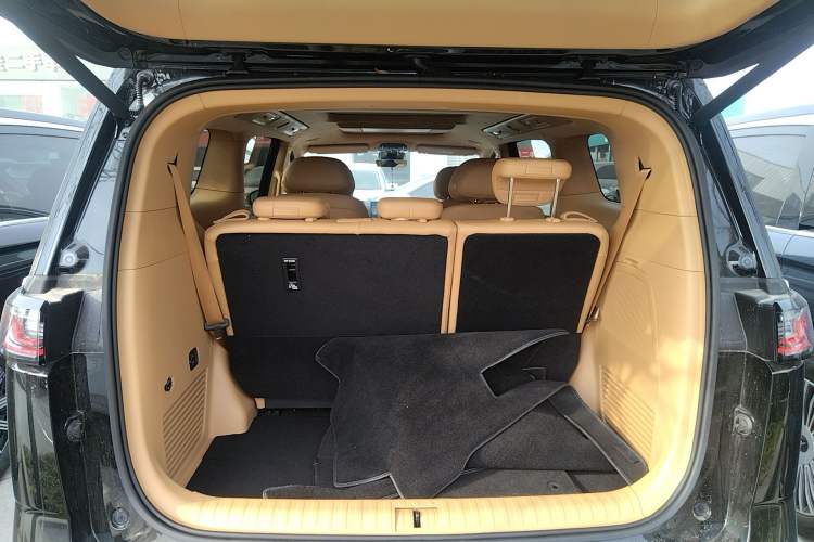 Used VOYAH Dream 2025 PHEV Four-Wheel-Drive Flagship Kunpeng Edition