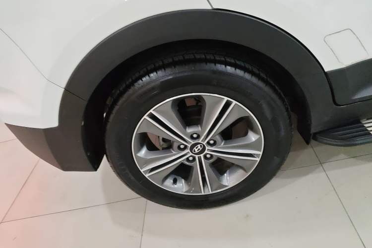 Used Hyundai ix25 2015 1.6L Automatic Two-Wheel Drive Smart GLS Trim