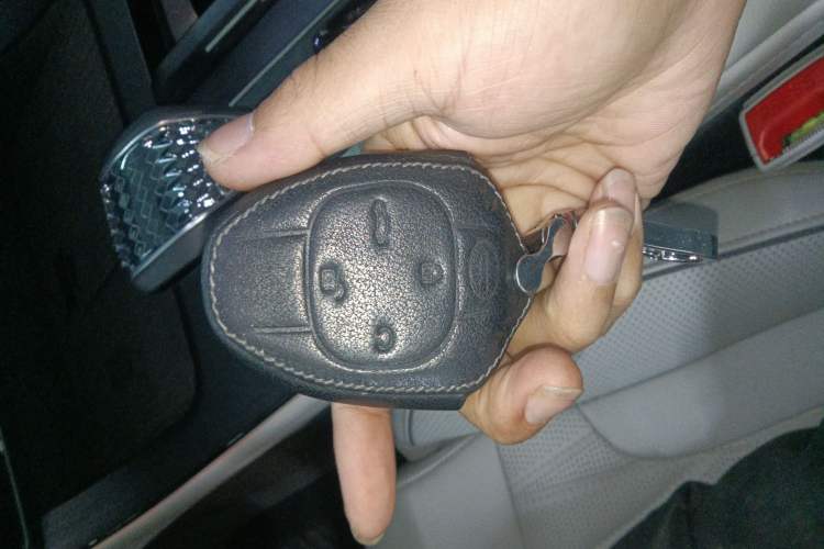 Used GAC Trumpchi GS8 2022 Dual-Engine Series 2.0TM Two-Wheel Drive Prestige Edition (7 Seats)
