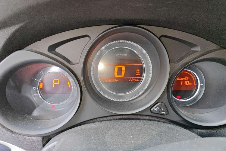 Used Citroen C4L 2014 1.8L Intelligent Drive Automatic Enjoyment Model
