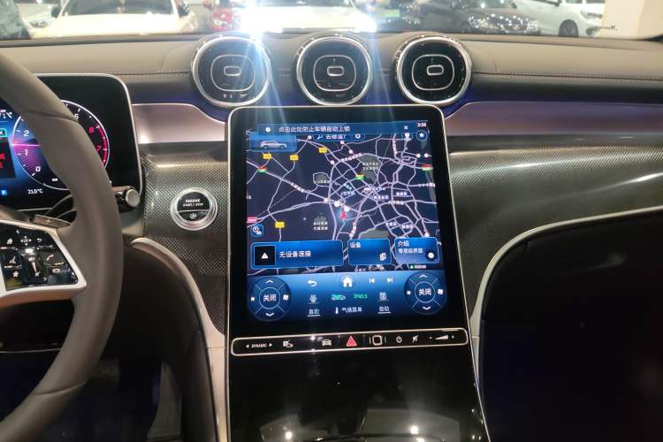 Used Mercedes-Benz GLC 2024 GLC 260 L 4MATIC Dynamic Edition 5-seater