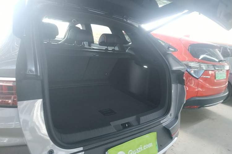 Used BYD Song PLUS New Energy 2021 EV Flagship Model Trunk