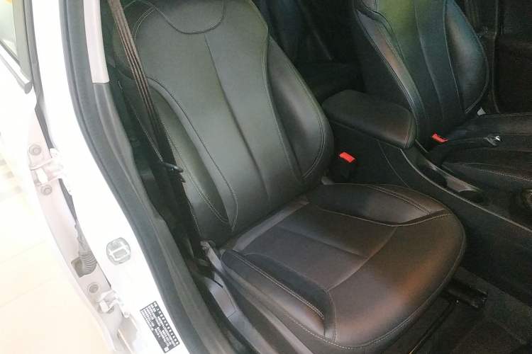 Used Buick GT 2021 Revised Version Flagship 1.5L Automatic Elite Edition Right Front Seat