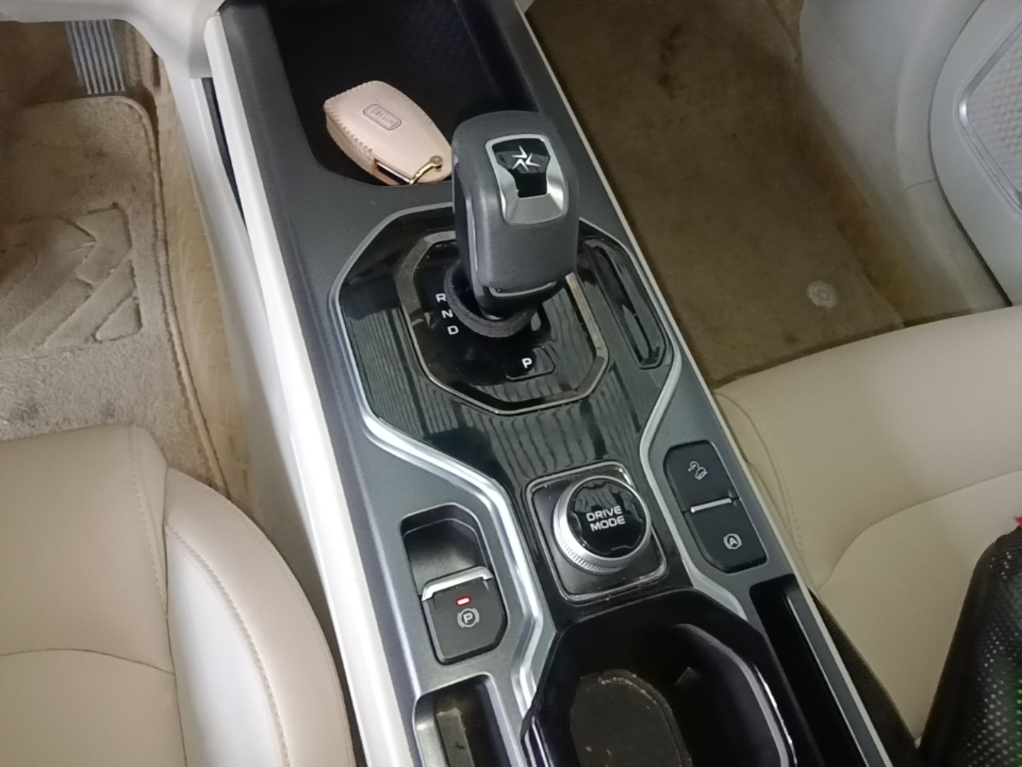 Geely Auto icon 2025 Linglong 1.5TD Ruyi Edition — снимка 17
