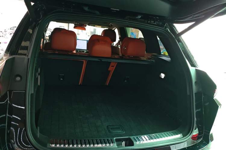 Used Li Auto L7 2024 Pro Model Trunk