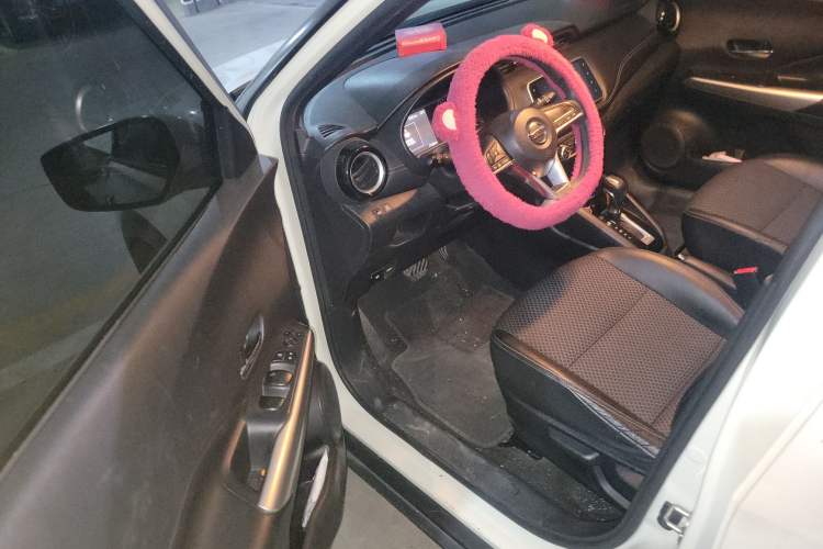 Used Nissan Kicks 2018 1.5L CVT Smart Connect Luxury Edition