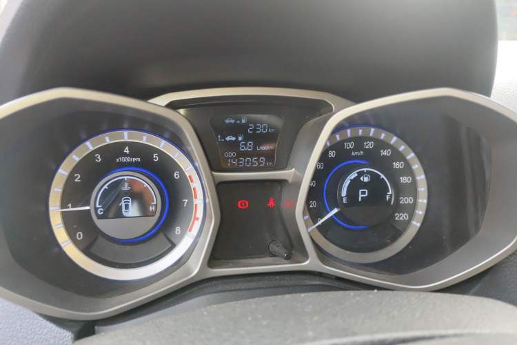 Used JAC Group Refine S3 2014 1.5L CVT Luxury Smart Model Odometer Close Up