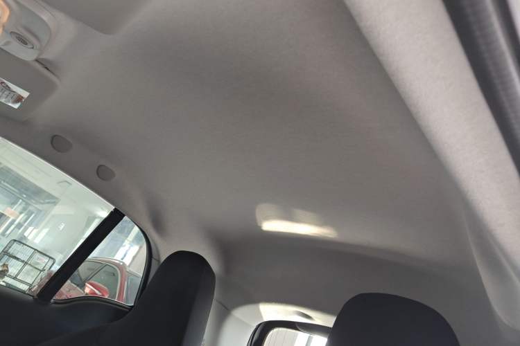 Used smart fortwo 2018 1.0L 52kW Hardtop Dynamic Version China V
