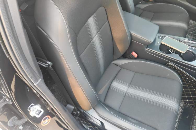 Used Honda Civic 2023 HATCHBACK 240TURBO CVT Extreme Edition Right Front Seat