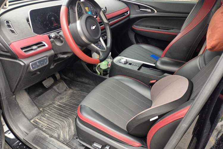 Used ORA Good Cat GT 2022 Mulan Edition 480km Long-Range续航 Left Front Seat