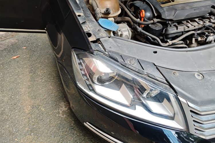 Used Volkswagen Magotan 2012 Revised 1.8TSI Luxury Version