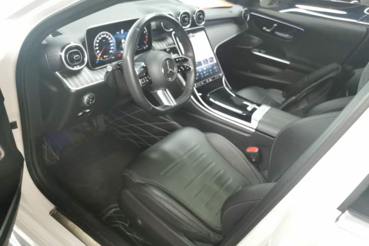 Used Mercedes-Benz C-Class 2023 Revised C 200 L Sport Edition Left Front Seat