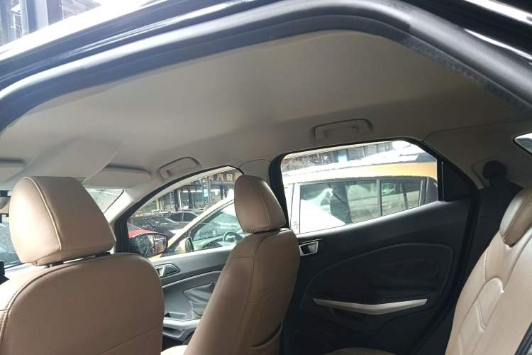 Used Ford EcoSport 2013 1.5L Automatic Fashion Model