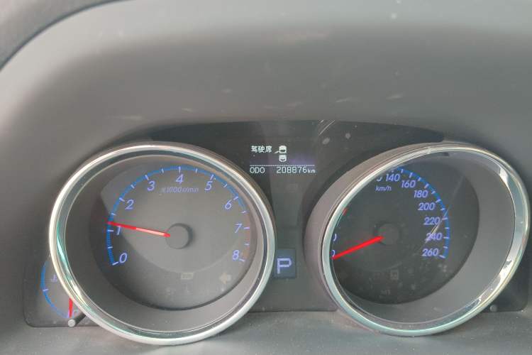 Used Toyota Reiz 2010 2.5V Fengdu Elite Edition Odometer Close Up