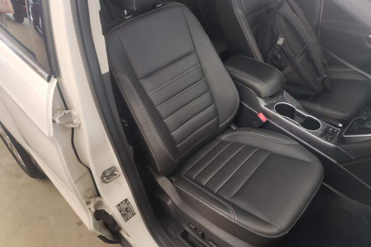 Used Ford Kuga 2015 2.0L GTDi Four-Wheel Drive Elite Model