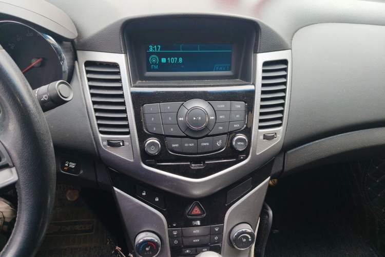 Used Chevrolet Cruze 2011 1.8L SX Automatic Transmission