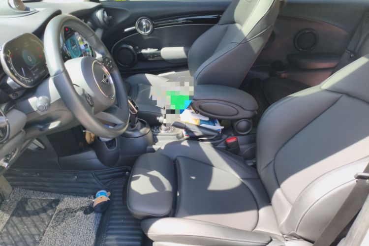 Used MINI 2023 Updated 1.5T COOPER Artist Left Front Seat