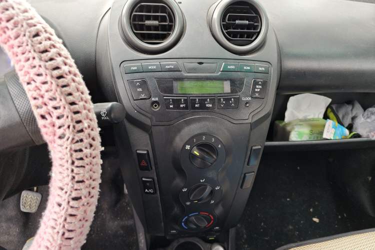 Used BYD F0 2012 1.0L Joyful Cool Model