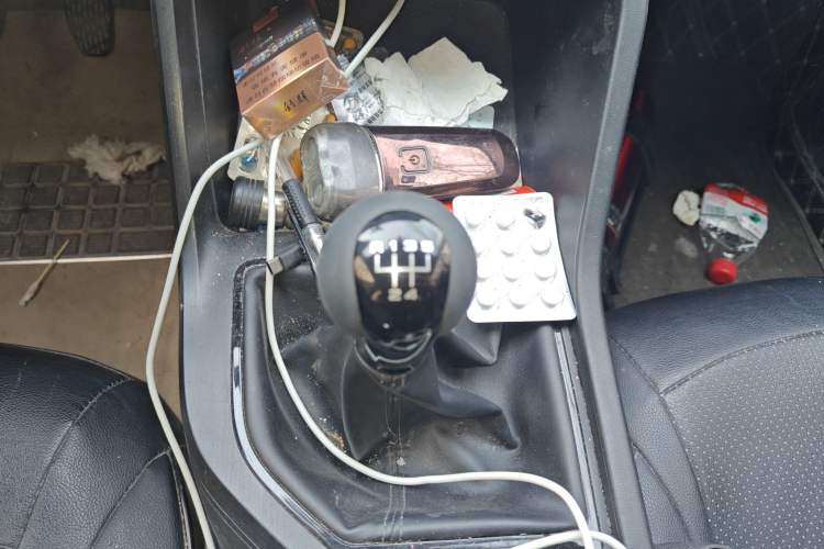 Used Roewe i5 2023 1.5L Manual Comfort Edition
