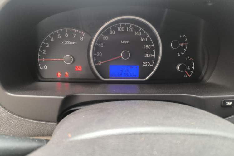 Used Hyundai Celesta 2011 1.6L Manual Luxury Model
