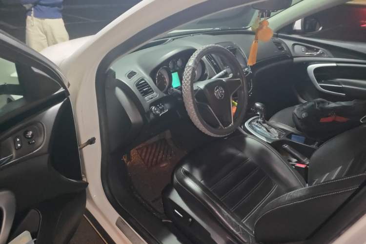 Used Buick Regal 2014 1.6T Fashionable Tech Edition Driver Seat