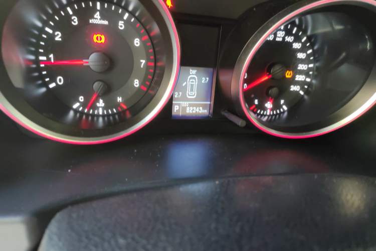 Used Haval H6 2015 Sport Edition 1.5T Automatic Two-Wheel Drive Luxury Model