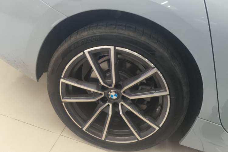 Used BMW 3 Series 2025 325Li M Sport Package
