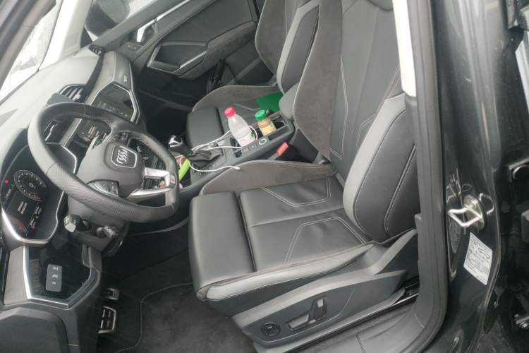 Used Audi Q3 2023 40 TFSI Fashion Dynamic Model
