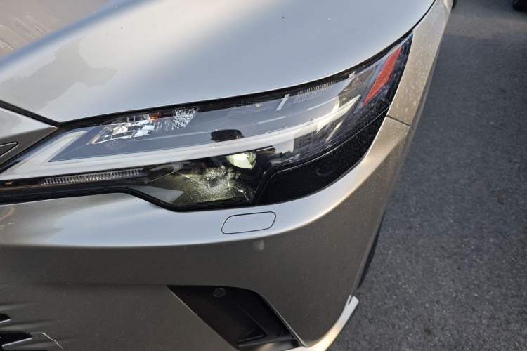 Used Lexus RX 2023 350h Two-Wheel Drive Enjoyment Version