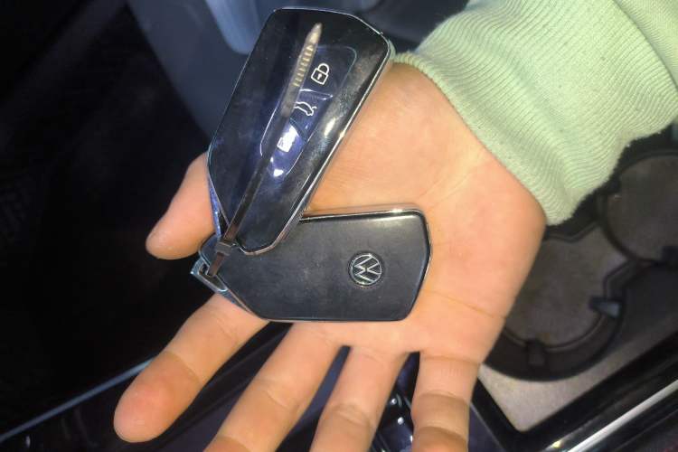 Used Volkswagen Lamando 2022 Lavida L 280TSI DSG Cool & Spicy Edition Vehicle Key