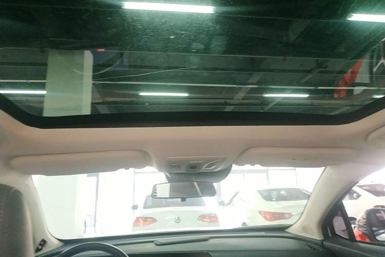 Used CHANGAN UNI-T 2020 1.5T Flagship Version
