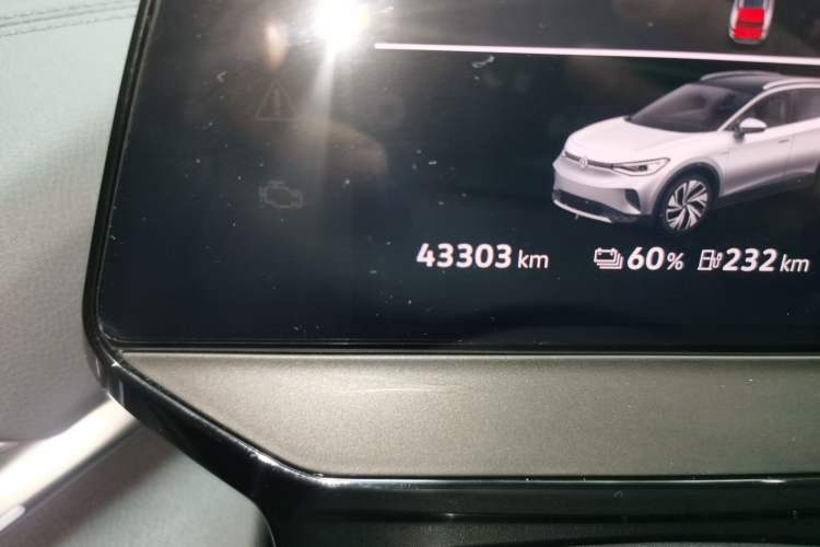 Used Volkswagen ID.4 CROZZ 2022 Pure Edition Limited Edition Odometer Close Up