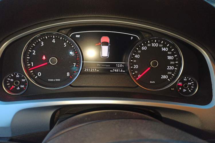 Used Volkswagen Touareg 2014 3.0 TSI New Edition