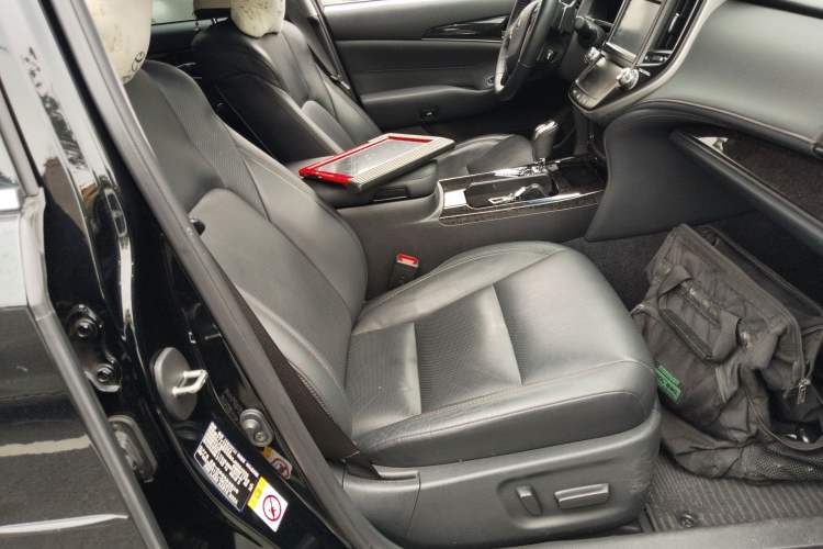 Used Toyota Crown 2018 2.0T Fashion Edition