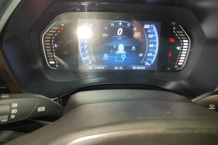 Used JMC Yusheng S350 2020 2.0T Automatic All-Wheel Drive Gasoline Comfort Edition Odometer Close Up