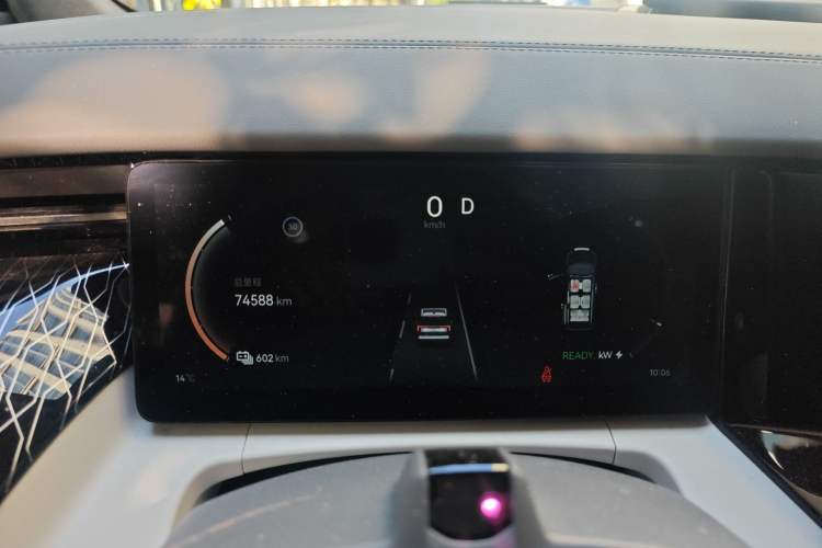 Used Zeekr 009 2022 WE Edition
