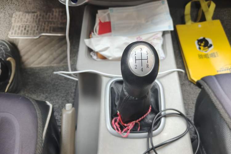 Used FORTHING Lingzhi 2015 V3 1.5L 7-seat Standard Model